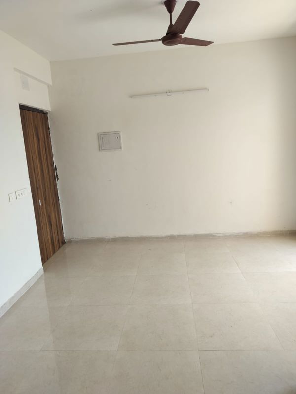 5 BHK for rent in Sector 88b, Gurugram — semi-furnished — 1350 sq.ft — Vatika Xpressions