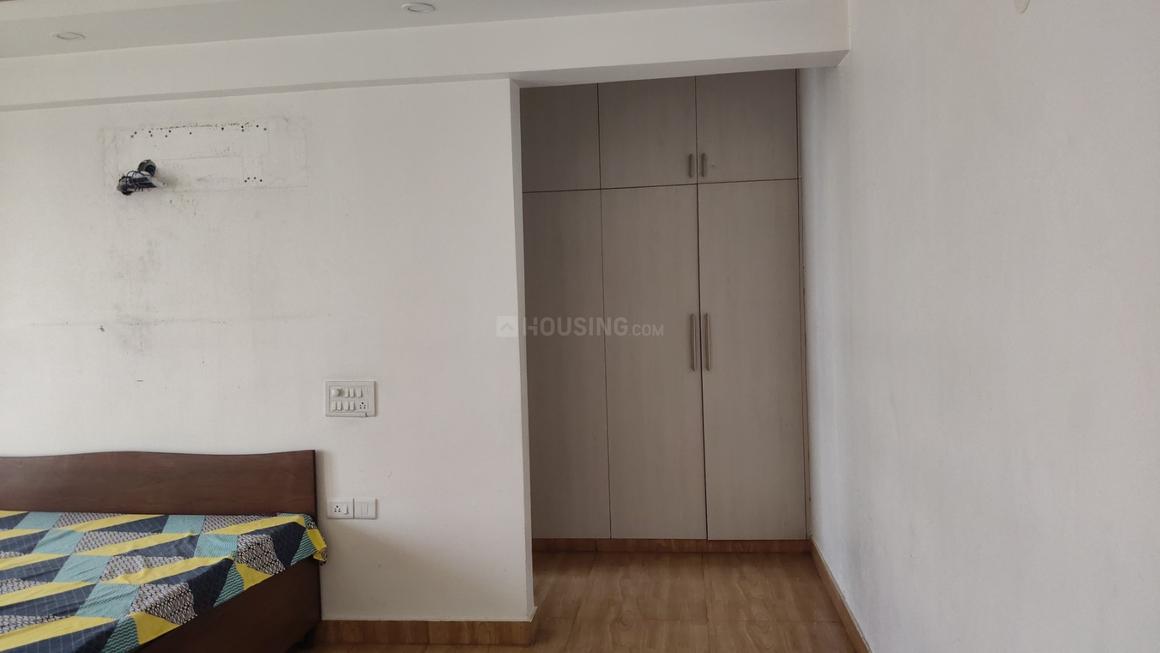 5 BHK for rent in Sector 90, Gurugram — semi-furnished — 2475 sq.ft — Shree Vardhman Flora