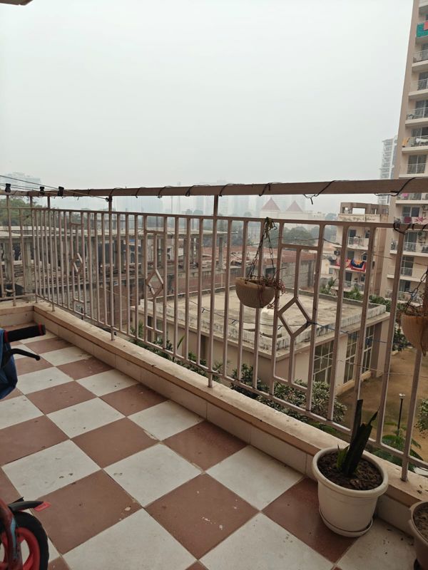 5 BHK for rent in Sector 90, Gurugram — semi-furnished — 320 sq.ft — Shree Vardhman Green Court