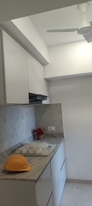 5 BHK for rent in Sector 93, Gurugram — semi-furnished — 1600 sq.ft — DLF Gardencity Enclave