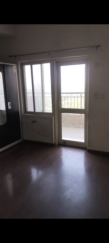 5 BHK for rent in Sector 95, Gurugram — semi-furnished — 1350 sq.ft — AWHO Shanti Vihar