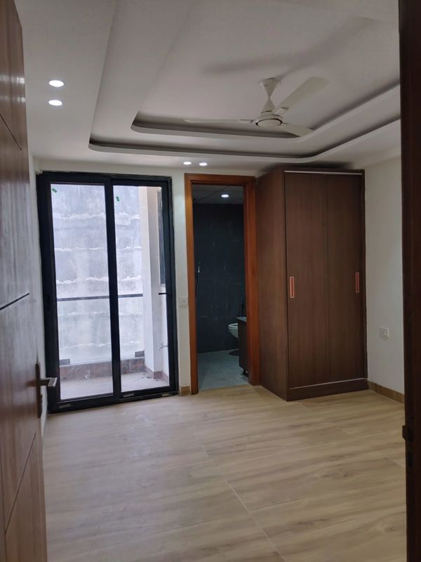 Flat for rent in Gwal Pahari, Gurugram — 1300 sq.ft
