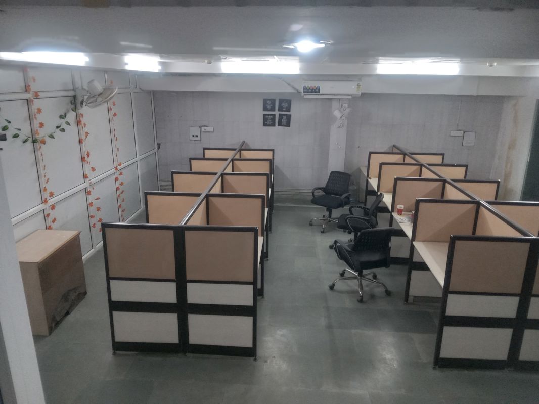 Flat for rent in Info Technology Park, Gurugram — semi-furnished — 5500 sq.ft