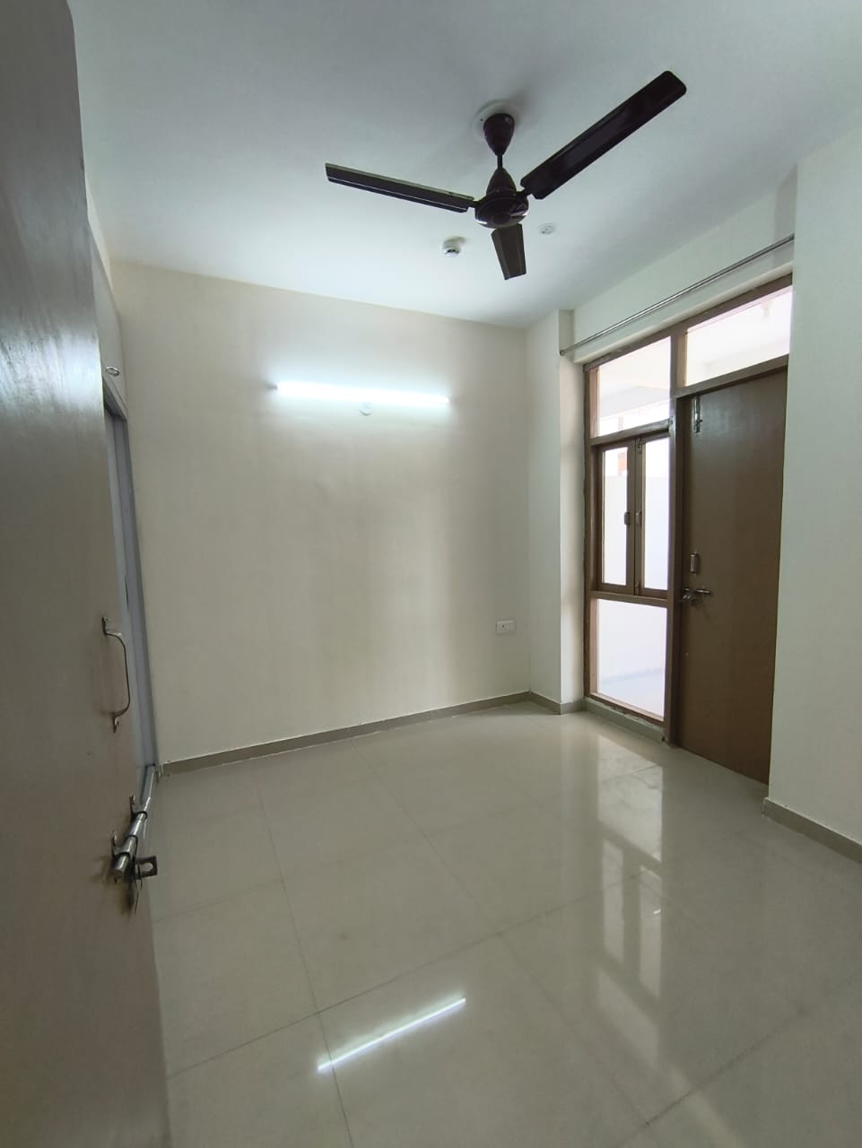 6 BHK for rent in New Palam Vihar Phase 3, Gurugram — furnished — 534 sq.ft