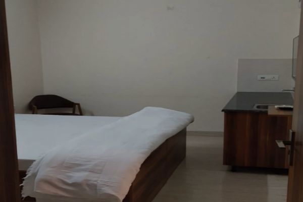 Flat for rent in Sadar Bazar, Gurugram — furnished — 2700 sq.ft — Happy Stays