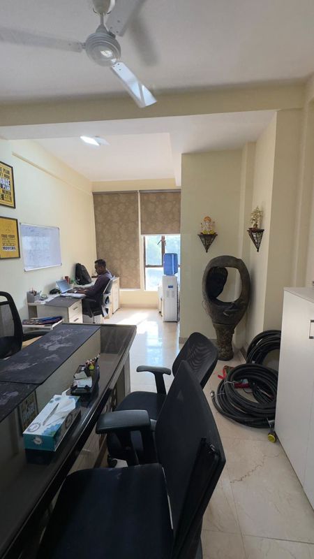 Flat for rent in Sector 2, Gurugram — furnished — 500 sq.ft — Palam Vyapar Kendra