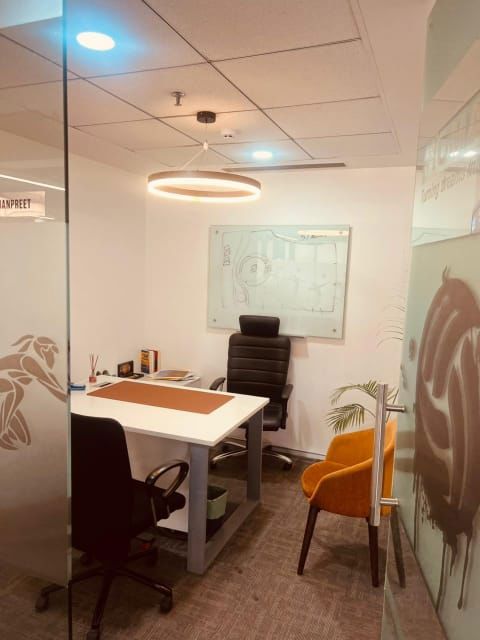 Flat for rent in Sector 25, Gurugram — furnished — 2000 sq.ft
