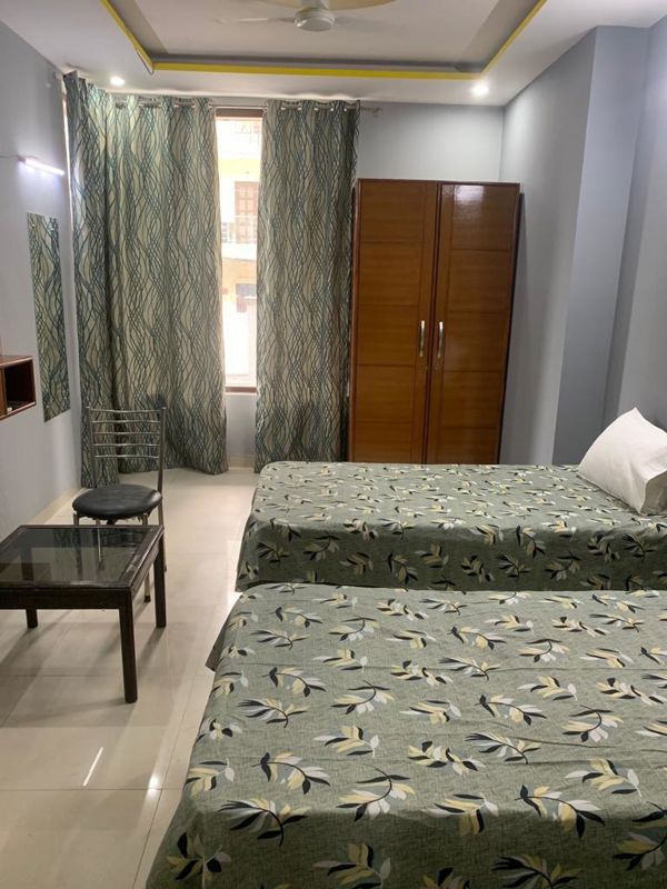 Flat for rent in Sector 39, Gurugram — furnished — 3709 sq.ft — Gurgaon Stay