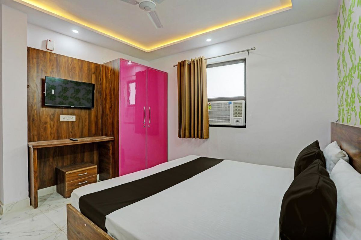 Flat for rent in Sector 48, Gurugram — furnished — 5500 sq.ft — Sector 48, Sohna Road