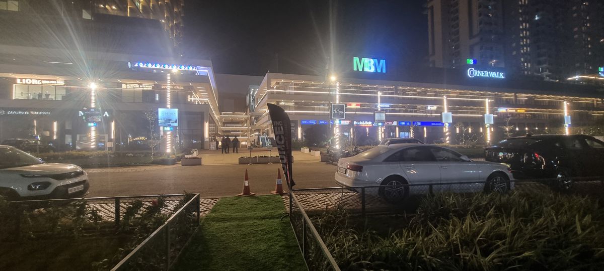 Flat for rent in Sector 74, Gurugram — unfurnished — 350 sq.ft — M3M Corner Walk