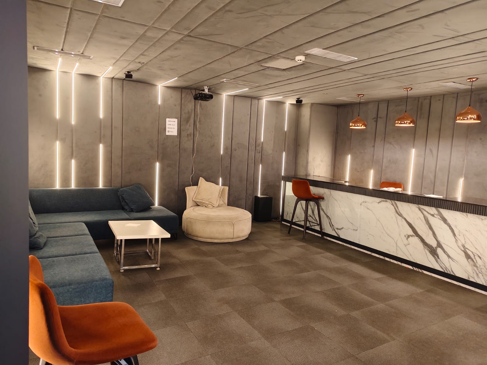 Flat for rent in Sector 74a, Gurugram — furnished — 6200 sq.ft — DLF Corporate Greens