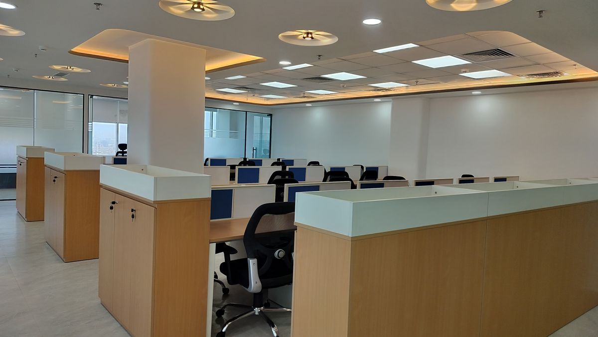 Flat for rent in Sector 74a, Gurugram — furnished — 3233 sq.ft — DLF Corporate Greens