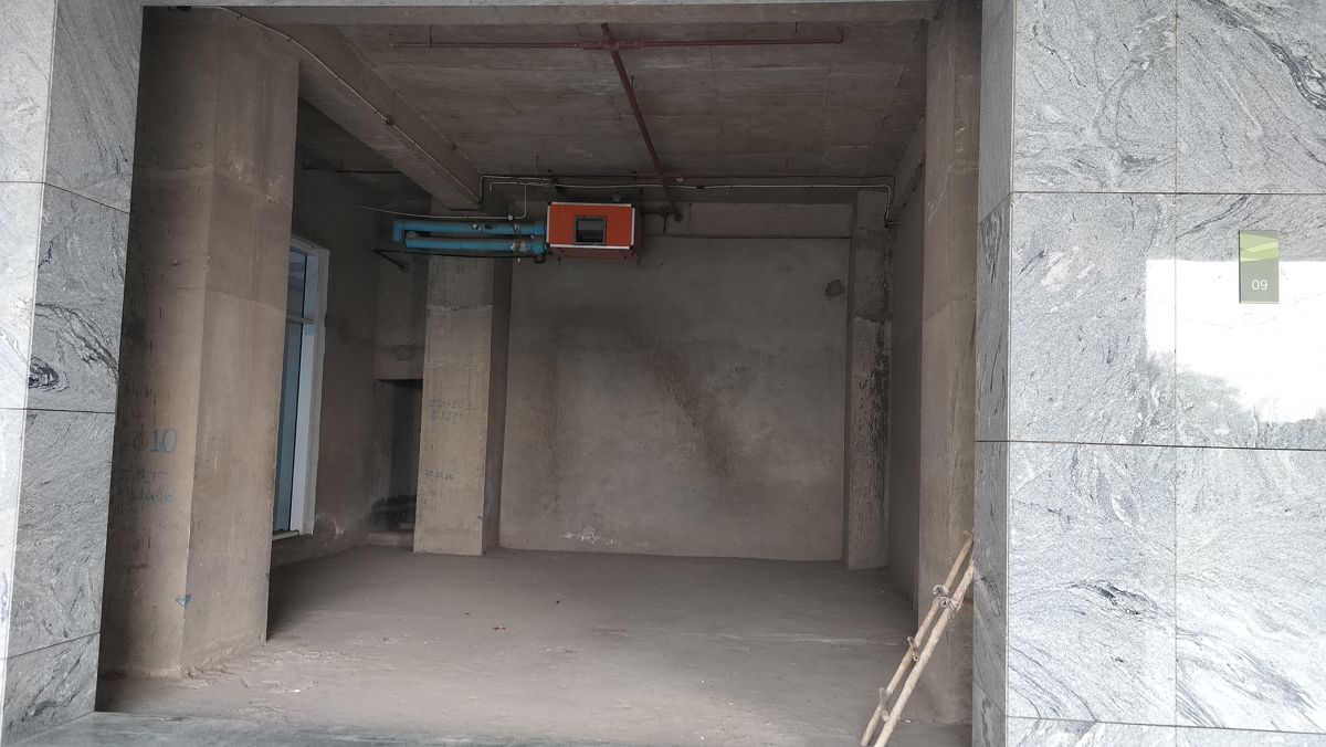 Flat for rent in Sector 74a, Gurugram — unfurnished — 1300 sq.ft — DLF Corporate Greens