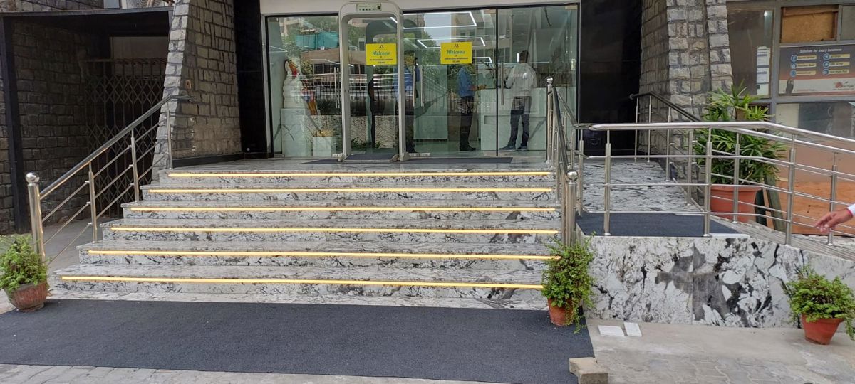 Flat for rent in Sector 88a, Gurugram — semi-furnished — 384 sq.ft
