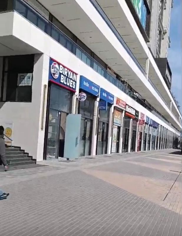 Flat for rent in Sector 95a, Gurugram — unfurnished — 110 sq.ft — Signature Global The Roselia