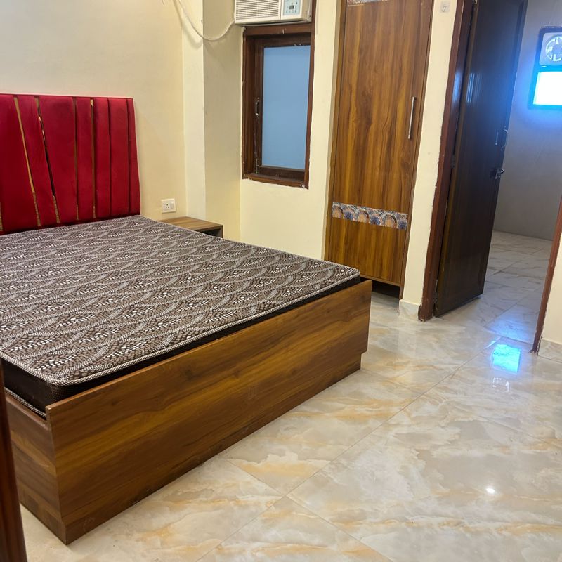 1 RK for rent in Dlf Cyber City, Gurugram — furnished — 610 sq.ft — DLF City Phase III