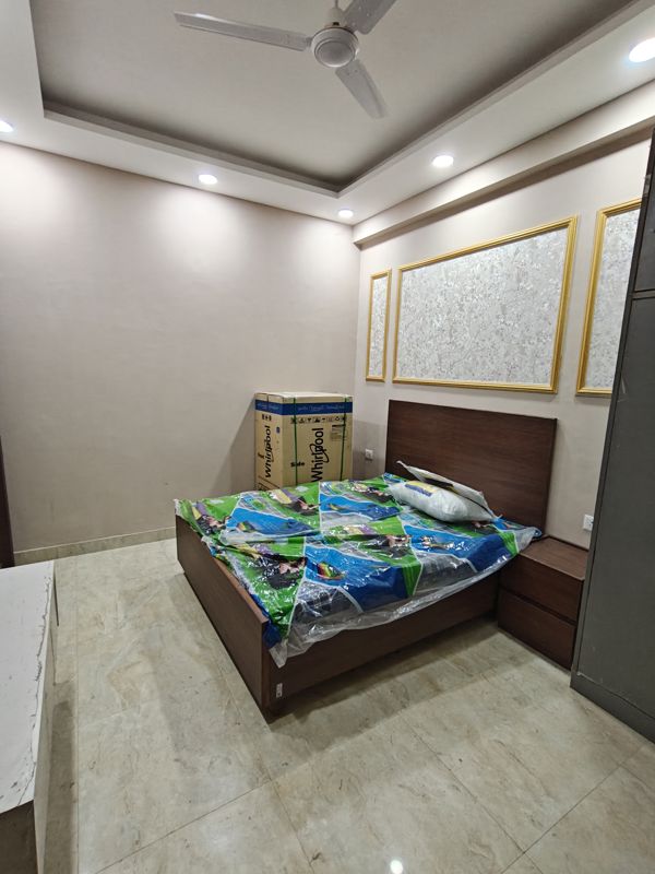 1 RK for rent in Dlf Phase I, Gurugram — furnished — 350 sq.ft