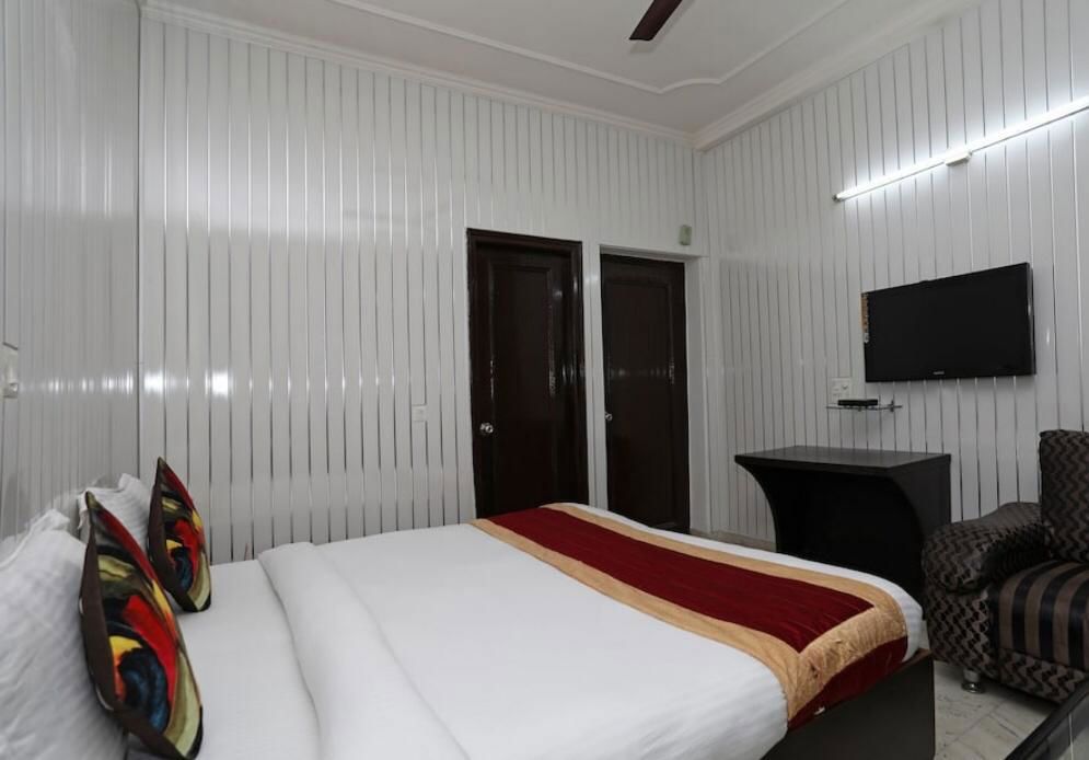 1 RK for rent in Dlf Phase ii, Gurugram — furnished — 200 sq.ft