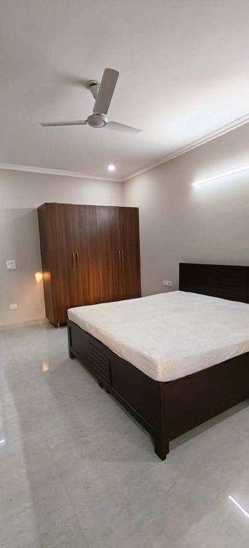 1 RK for rent in Mohyal Colony, Gurugram — furnished — 200 sq.ft