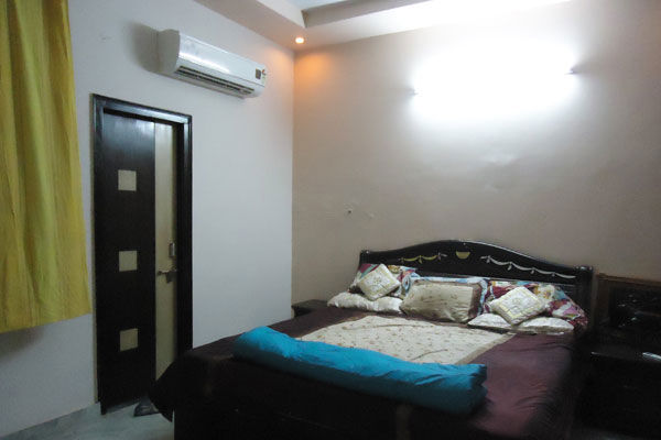 1 RK for rent in Old Dlf, Gurugram — furnished — 247 sq.ft