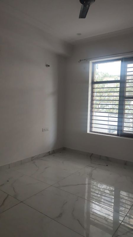 1 RK for rent in Palam Vihar, Gurugram — semi-furnished — 66 sq.ft