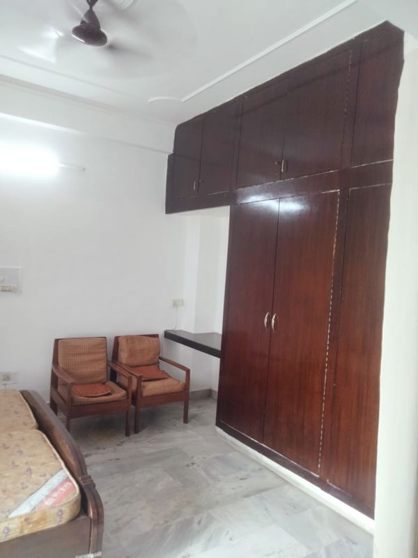 1 RK for rent in Palam Vihar, Gurugram — furnished — 550 sq.ft — Ansal Plaza Gurgaon