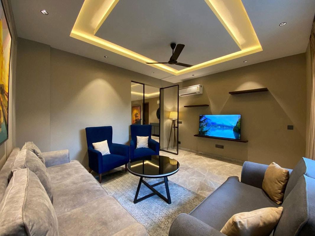 1 RK for rent in Sector 10, Gurugram — semi-furnished — 554 sq.ft