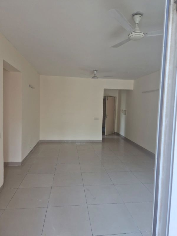 1 RK for rent in Sector 110a, Gurugram — unfurnished — 225 sq.ft — Mahindra Aura