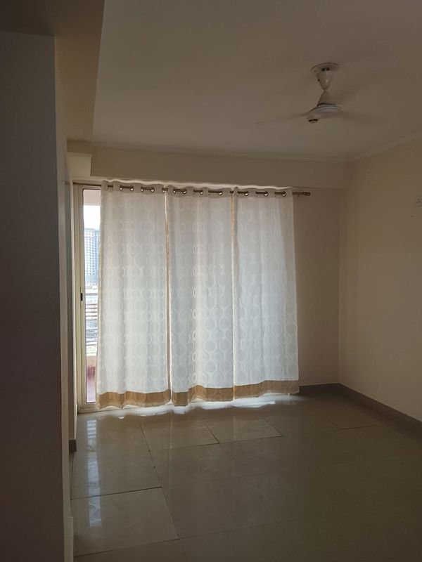 1 RK for rent in Sector 110a, Gurugram — unfurnished — 225 sq.ft — Mahindra Aura