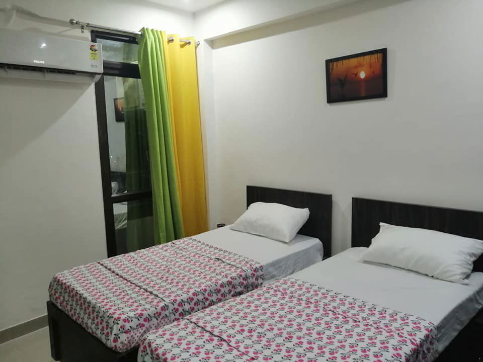 1 RK for rent in Sector 14, Gurugram — furnished — 555 sq.ft
