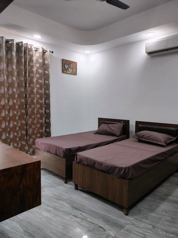 1 RK for rent in Sector 15, Gurugram — furnished — 514 sq.ft