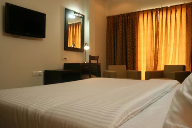 1 RK for rent in Sector 15, Gurugram — furnished — 511 sq.ft