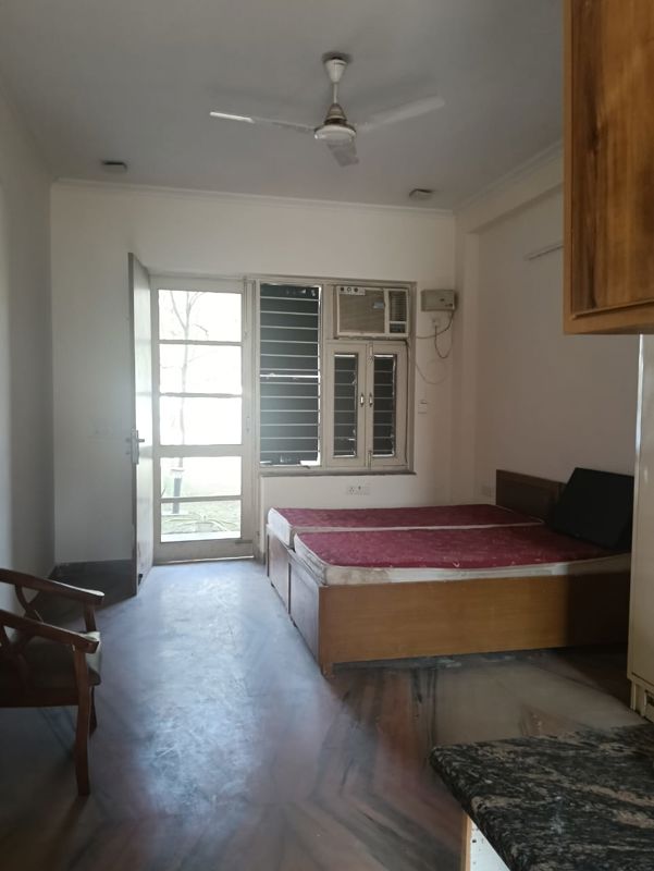 1 RK for rent in Sector 15 ii, Gurugram — furnished — 400 sq.ft