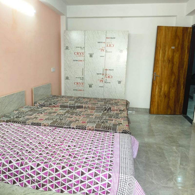 1 RK for rent in Sector 18, Gurugram — furnished — 160 sq.ft