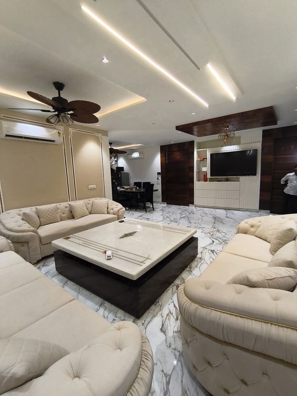 1 RK for rent in Sector 19, Gurugram — semi-furnished — 452 sq.ft