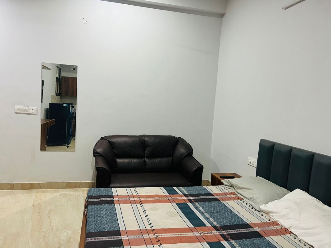 1 RK for rent in Sector 2, Gurugram — furnished — 215 sq.ft