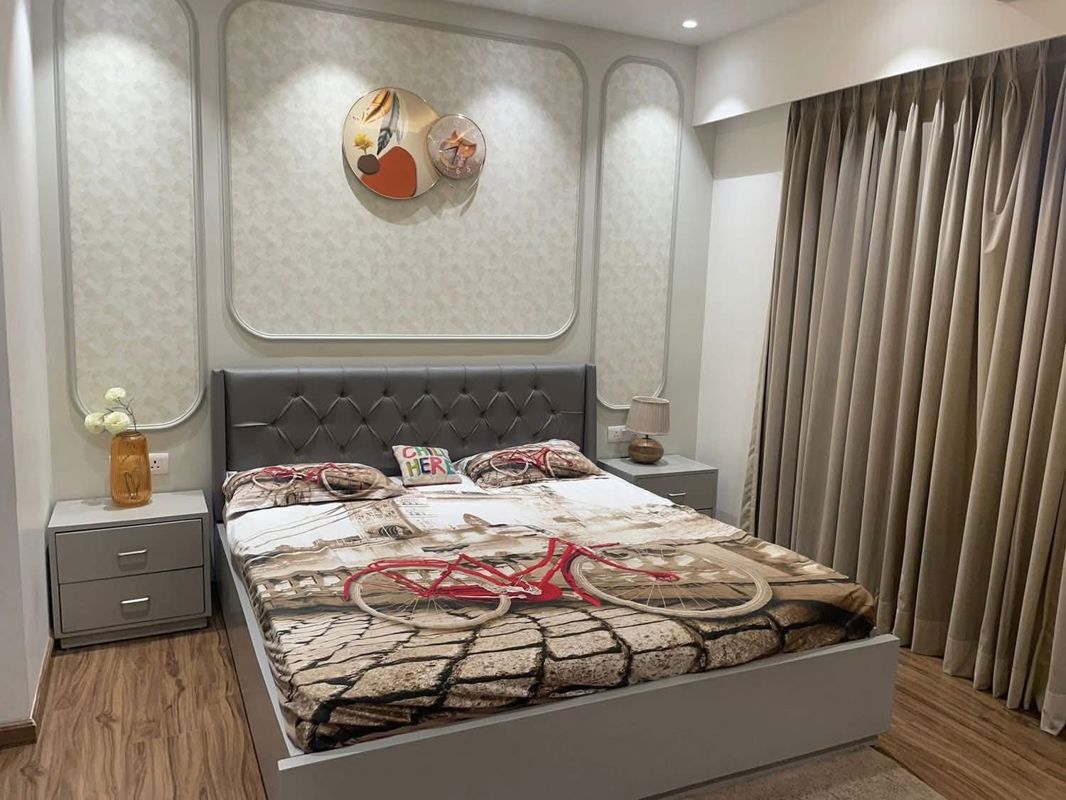1 RK for rent in Sector 24, Gurugram — semi-furnished — 411 sq.ft — DLF Cyber SEZ