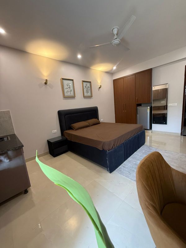 1 RK for rent in Sector 31, Gurugram — furnished — 651 sq.ft