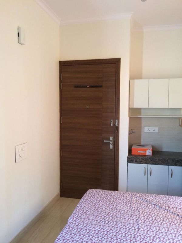 1 RK for rent in Sector 31, Gurugram — furnished — 223 sq.ft — Huda Market