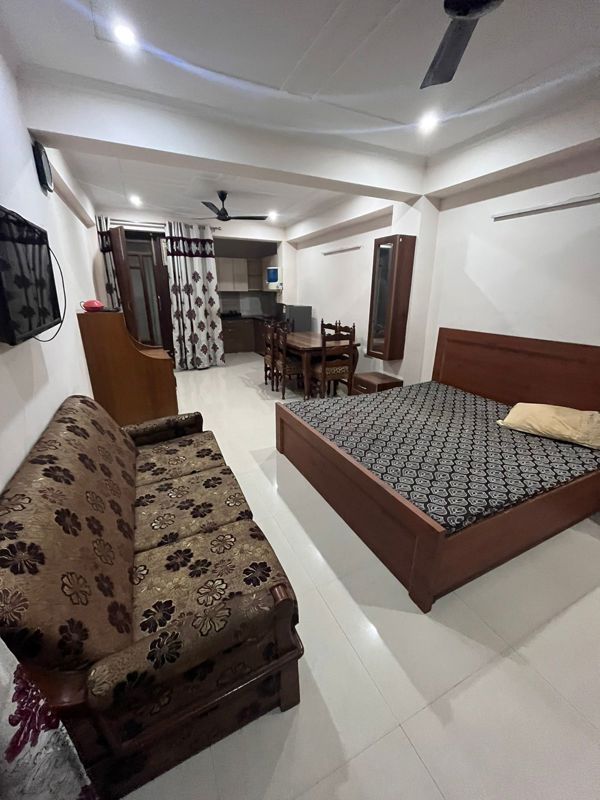 1 RK for rent in Sector 32, Gurugram — furnished — 651 sq.ft