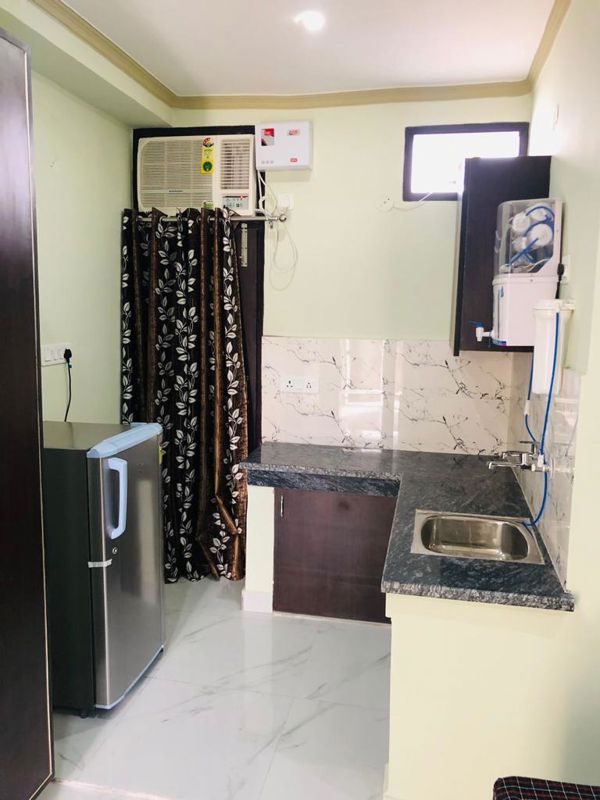 1 RK for rent in Sector 40, Gurugram — furnished — 140 sq.ft