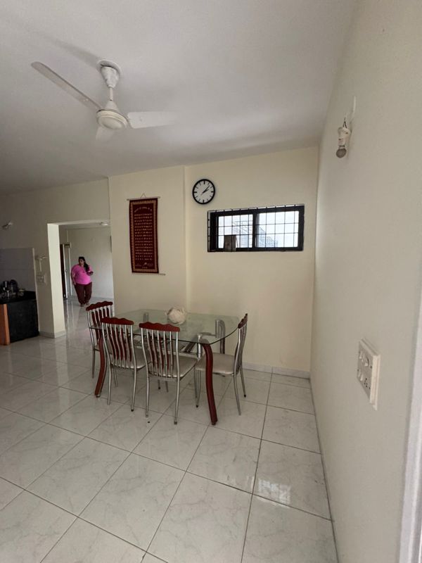 1 RK for rent in Sector 43, Gurugram — semi-furnished — 300 sq.ft