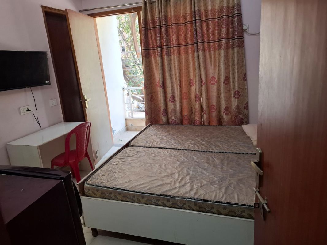 1 RK for rent in Sector 47, Gurugram — furnished — 540 sq.ft — Pragati Hills
