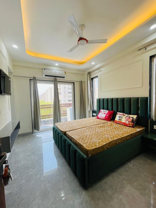1 RK for rent in Sector 52, Gurugram — furnished — 648 sq.ft