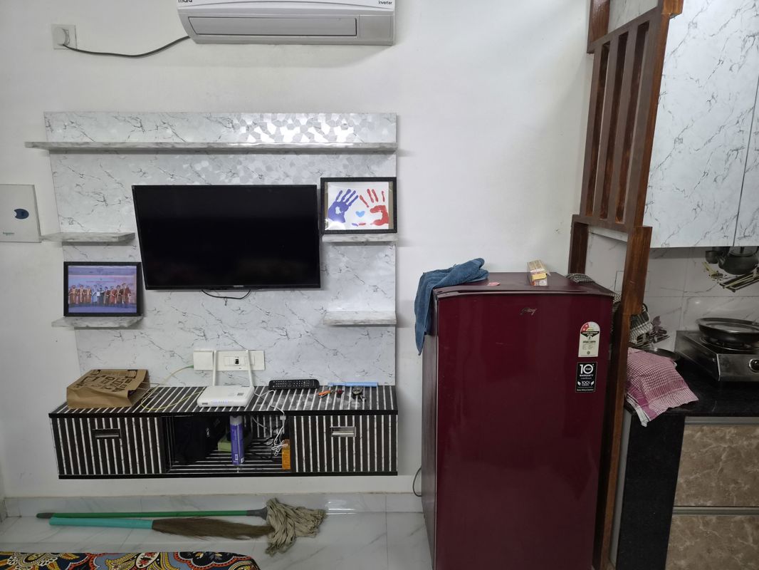 1 RK for rent in Sector 65, Gurugram — furnished — 275 sq.ft — Emaar Emerald Floors Premier