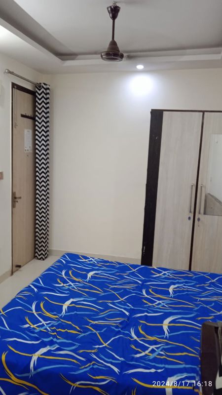 1 RK for rent in Sushant Lok I, Gurugram — furnished — 440 sq.ft — Vipul Square