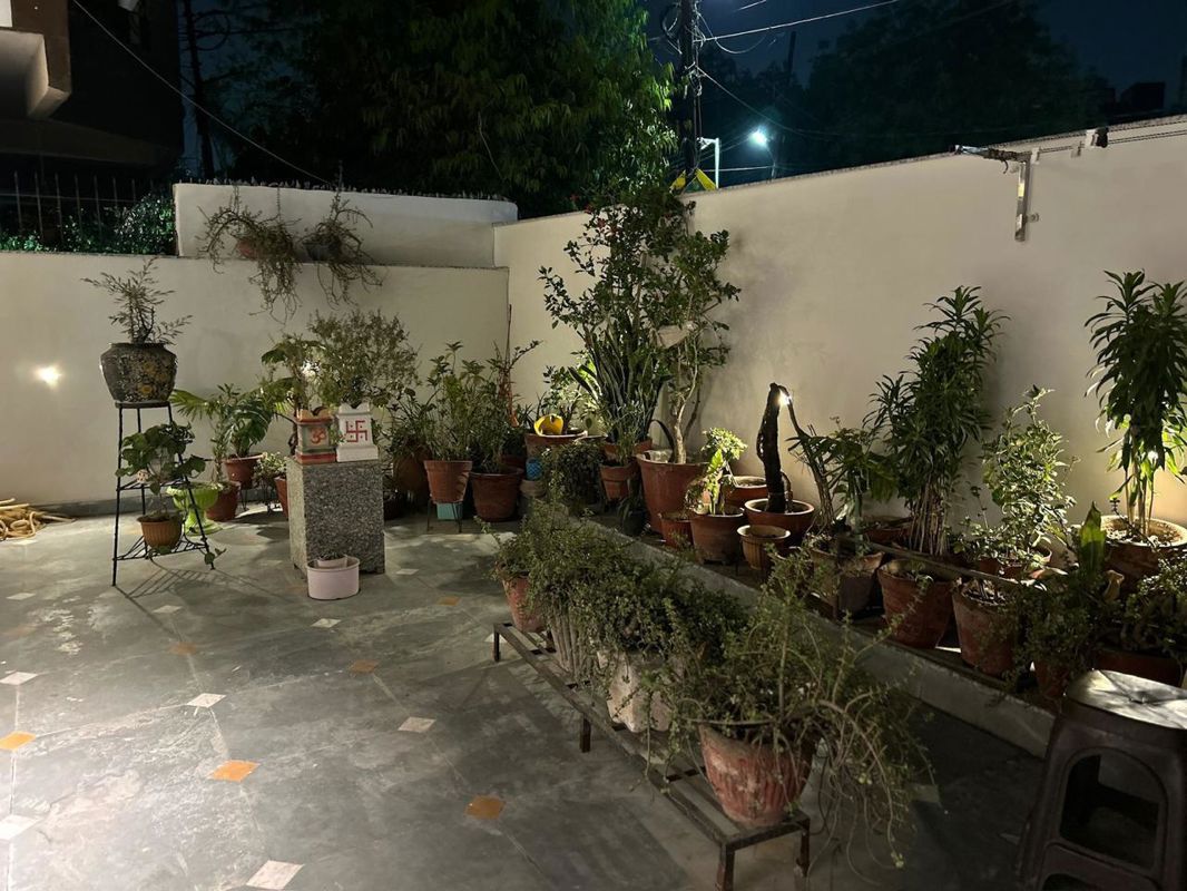 1 RK for rent in Sushant Lok ii, Gurugram — unfurnished — 60 sq.ft