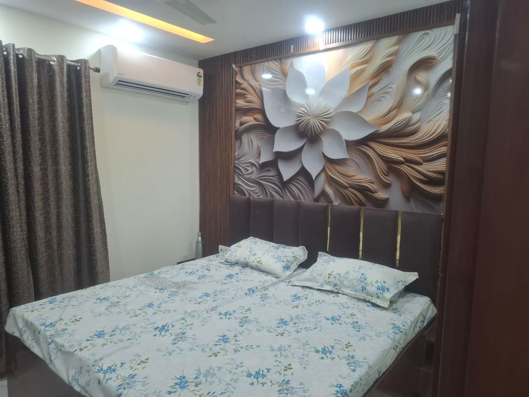 1 RK for rent in Sushant Lok ii, Gurugram — furnished — 112 sq.ft — Ansal Sushant Floors